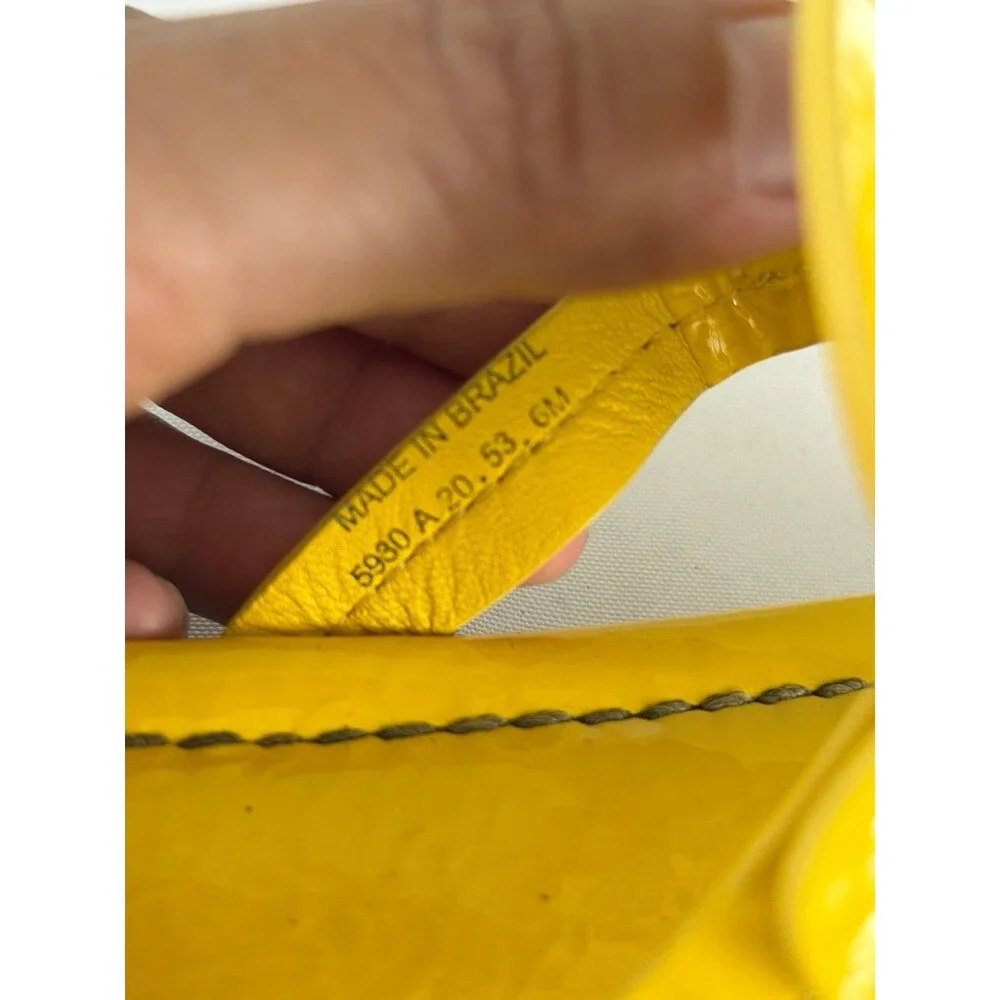 Tory Burch Miller Yellow Textured Leather Sandals Sz 6M